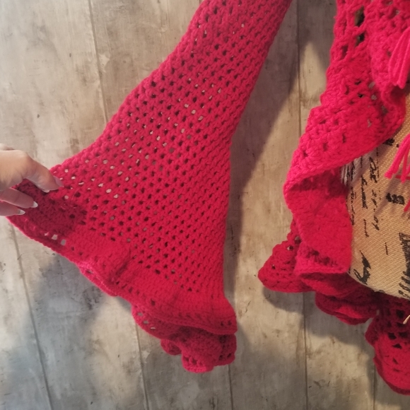 PIXIE DUSTER SWEATER HANDCRAFTED CROCHET - Picture 3 of 7